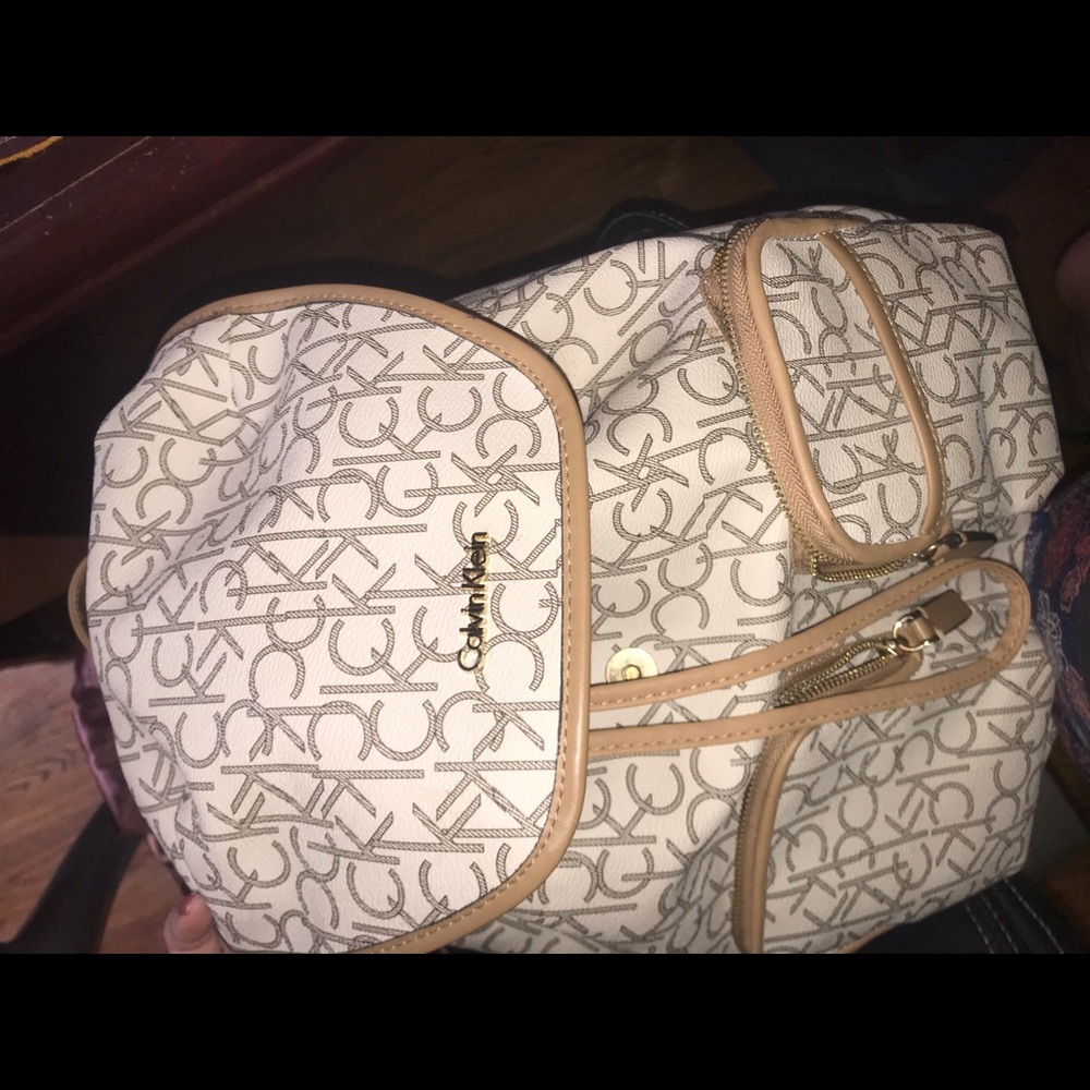 Calvin Klein back back white